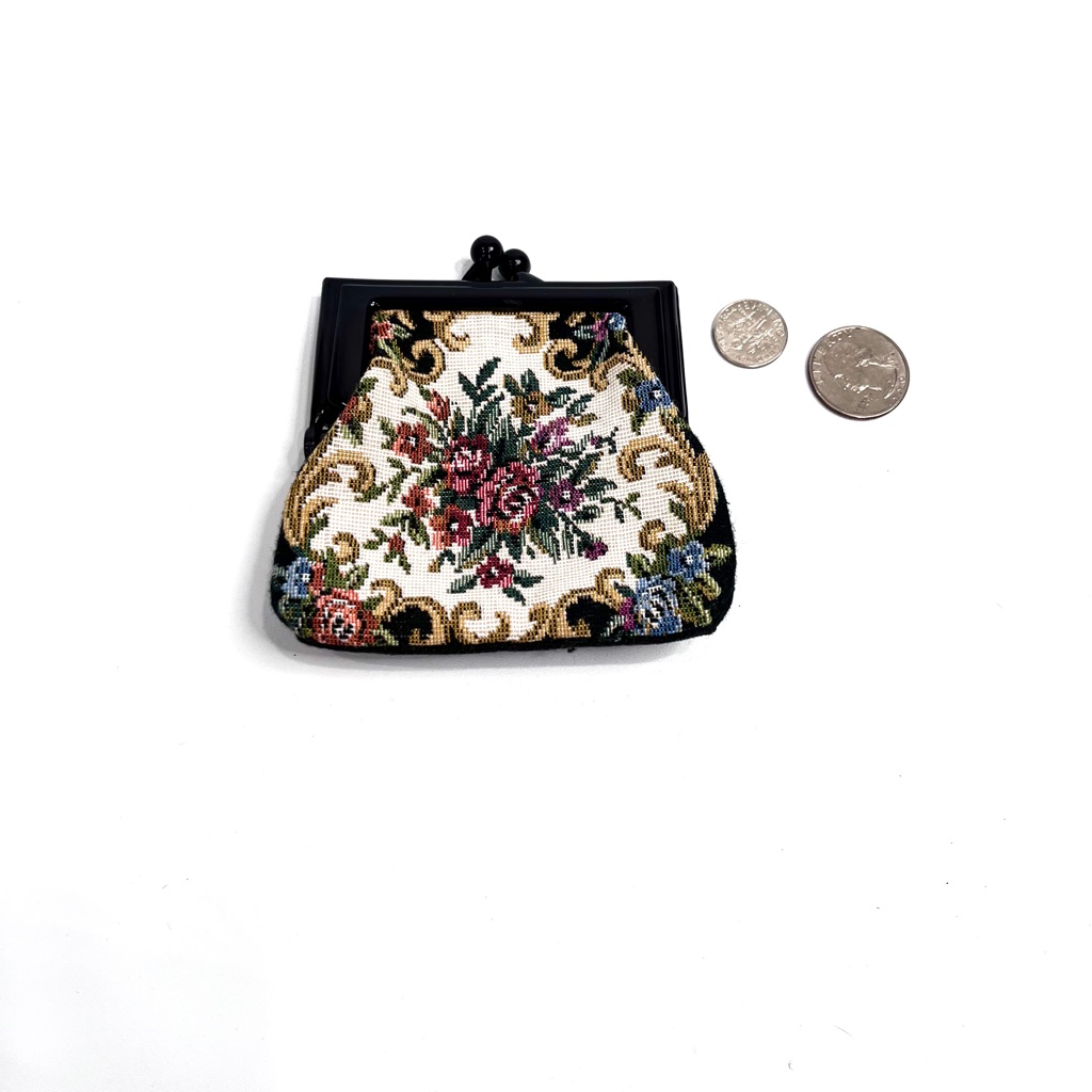 Vintage Victorian Floral Fabric Tapestry Coin Change Purse Kiss Lock